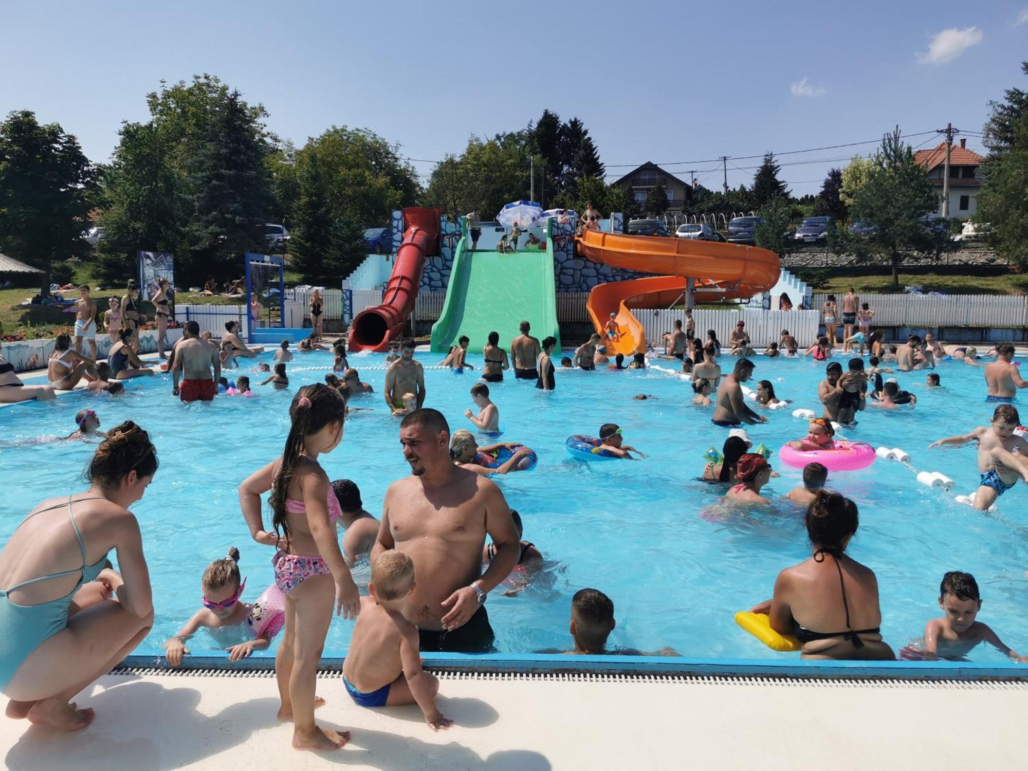 Apartments Domacinstvo Nikolic Valjevo Bagian luar foto