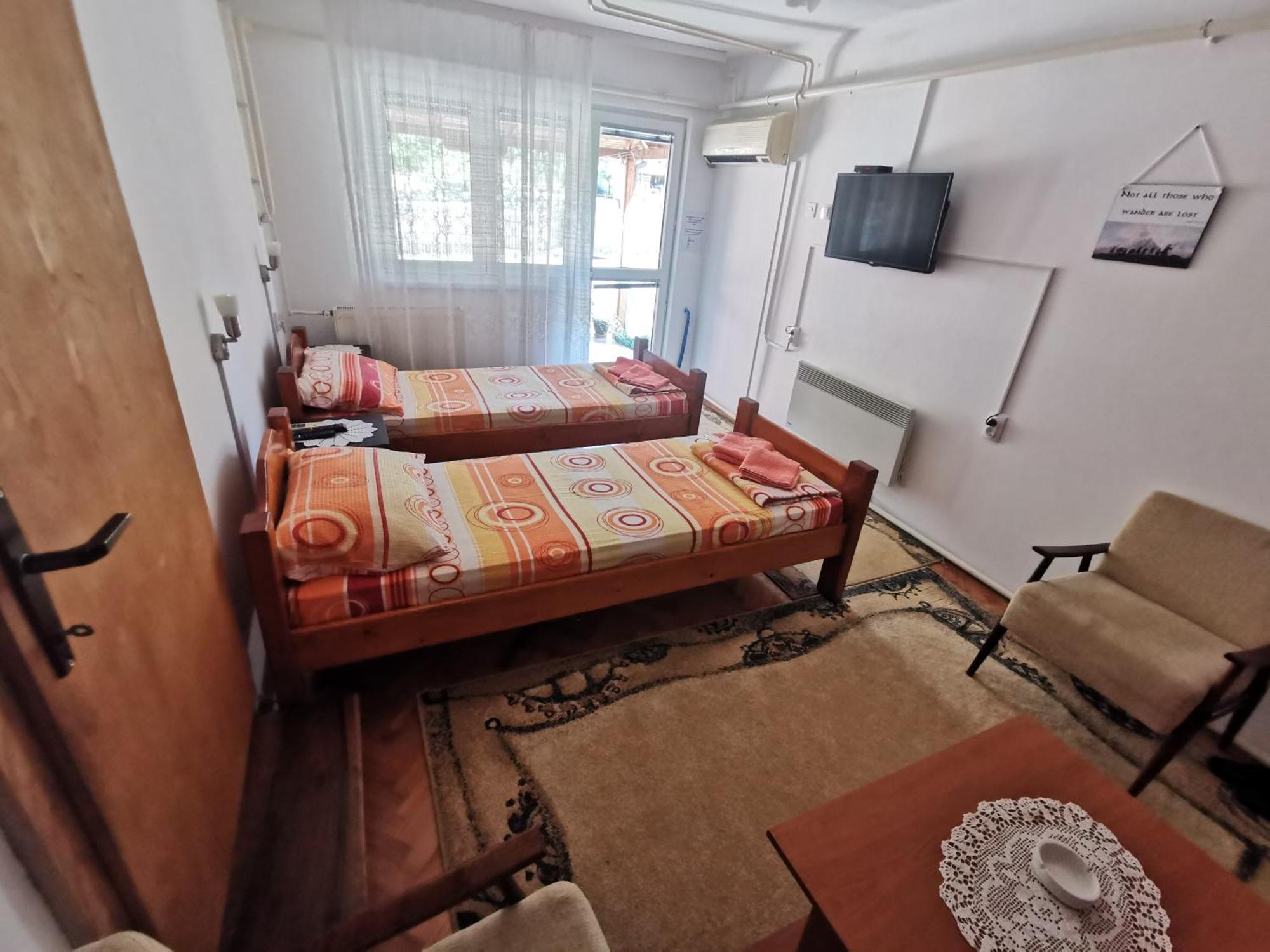 Apartments Domacinstvo Nikolic Valjevo Bagian luar foto