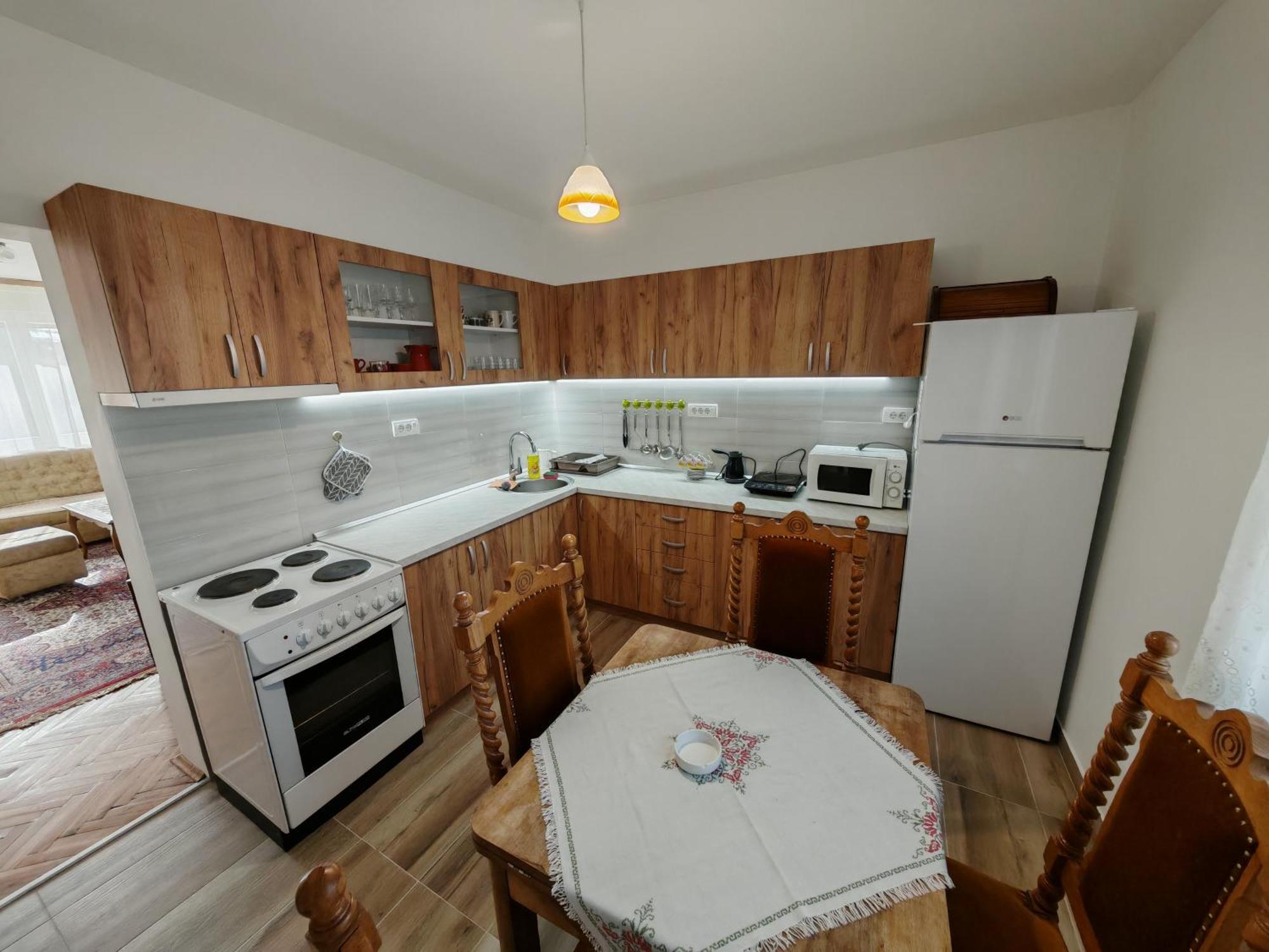 Apartments Domacinstvo Nikolic Valjevo Bagian luar foto