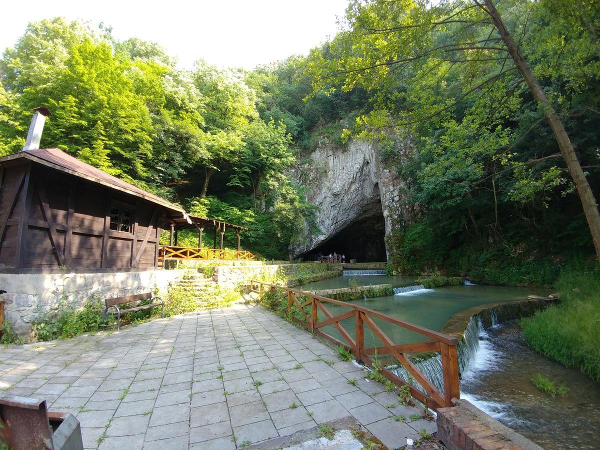 Apartments Domacinstvo Nikolic Valjevo Bagian luar foto
